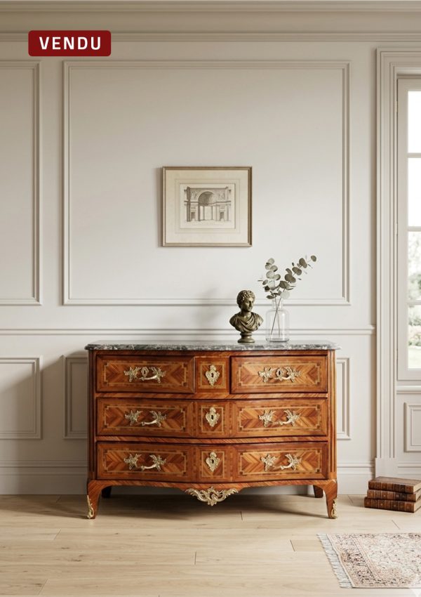 Commode rare estampillé ROUSSEL, restauration atelier seigneur, antiquité vendu