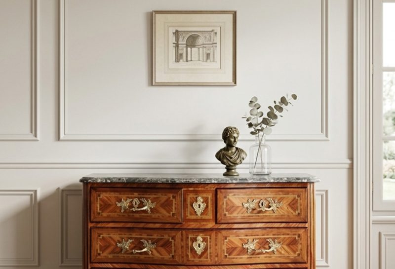 Commode rare estampillé ROUSSEL, restauration atelier seigneur, antiquité vendu